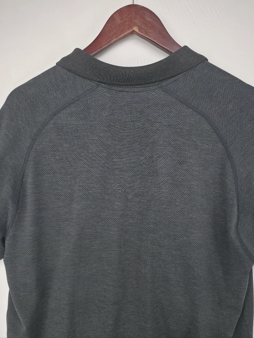 Lululemon Mens Polo Shirt XL Black Stretch Performance Golf Athletic Casual - Picture 7 of 10
